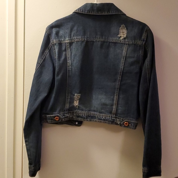 Distressed Jean jacket - Picture 2 of 6